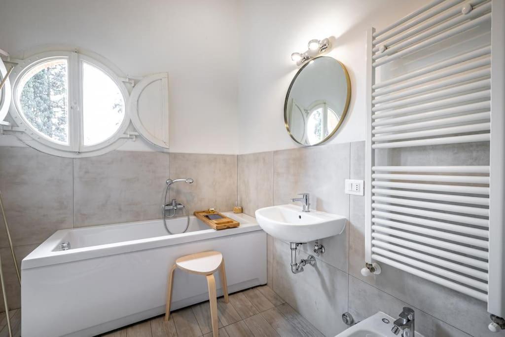 Luxury Limonaia With Jacuzzi Near Florence San Jacopo al Girone Exterior foto